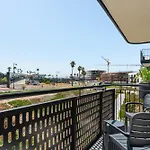 Urban Oasis For Two In Century City- By Canal Walk