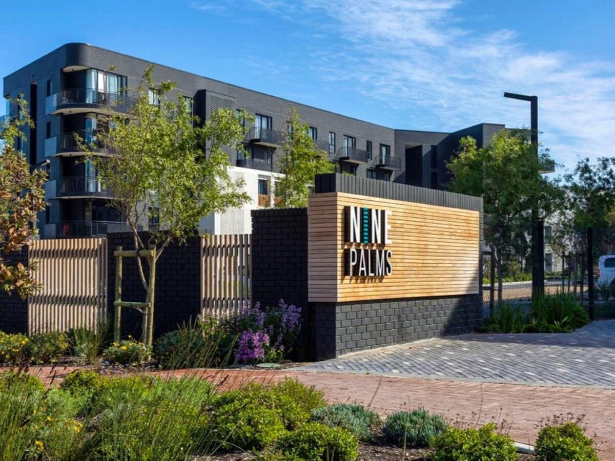 Apartment Urban Oasis For Two In Century City- By Canal Walk *